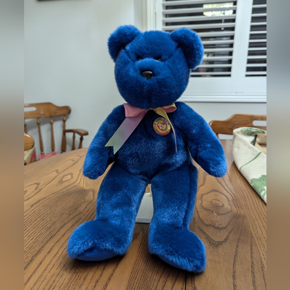 Ty beanie buddy. Blue Bear. Official club. 14 Inches. Soft And Cuddly. EUC.